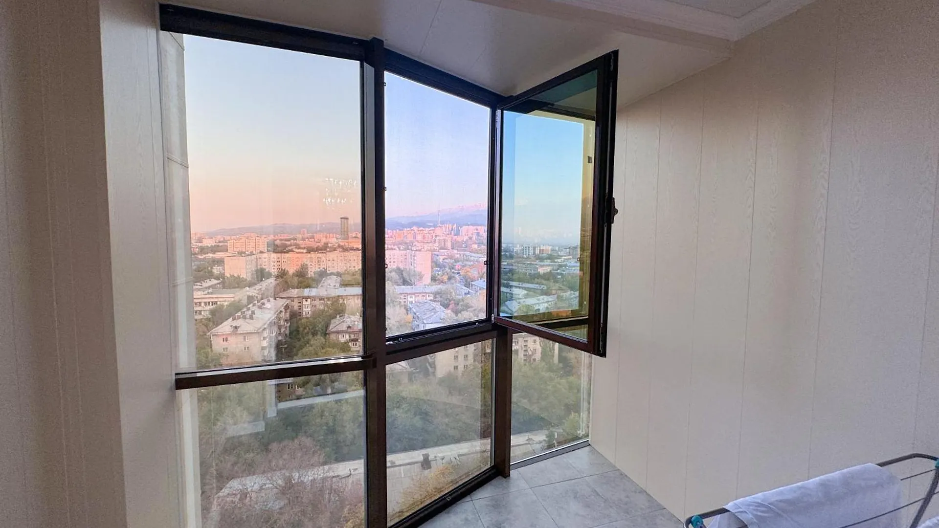 Комфортное Жилье От Bolme Apartments Almaty 0*,